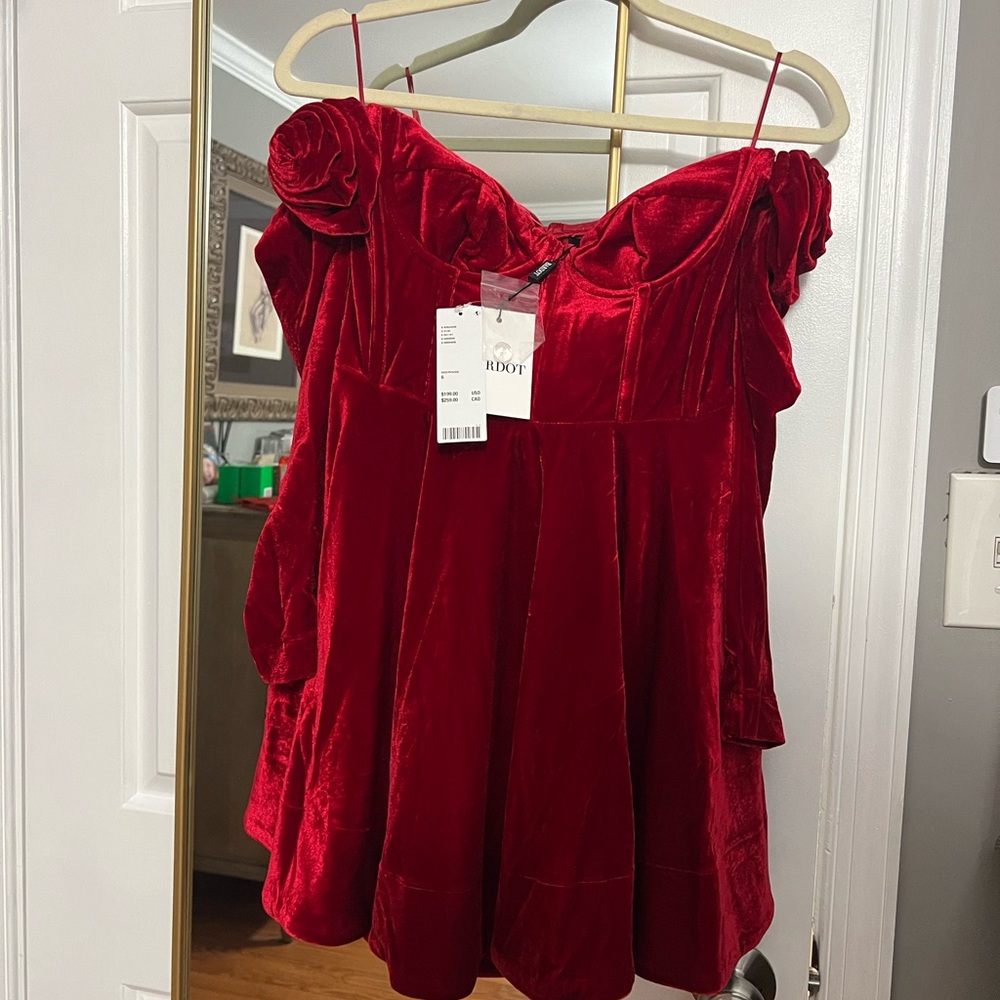NWT Bardot Sigma Velour Off-The-Shoulder Mini Dress Size 6